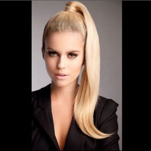 26 inch Synthetic Drawstring ponytail